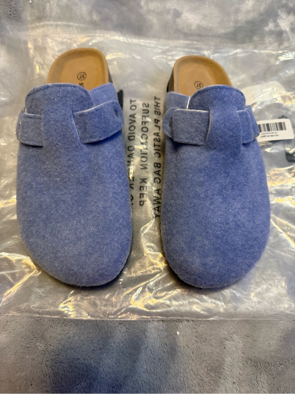 Women's Felt Slip-On Comfort Clogs in Periwinkle Blue